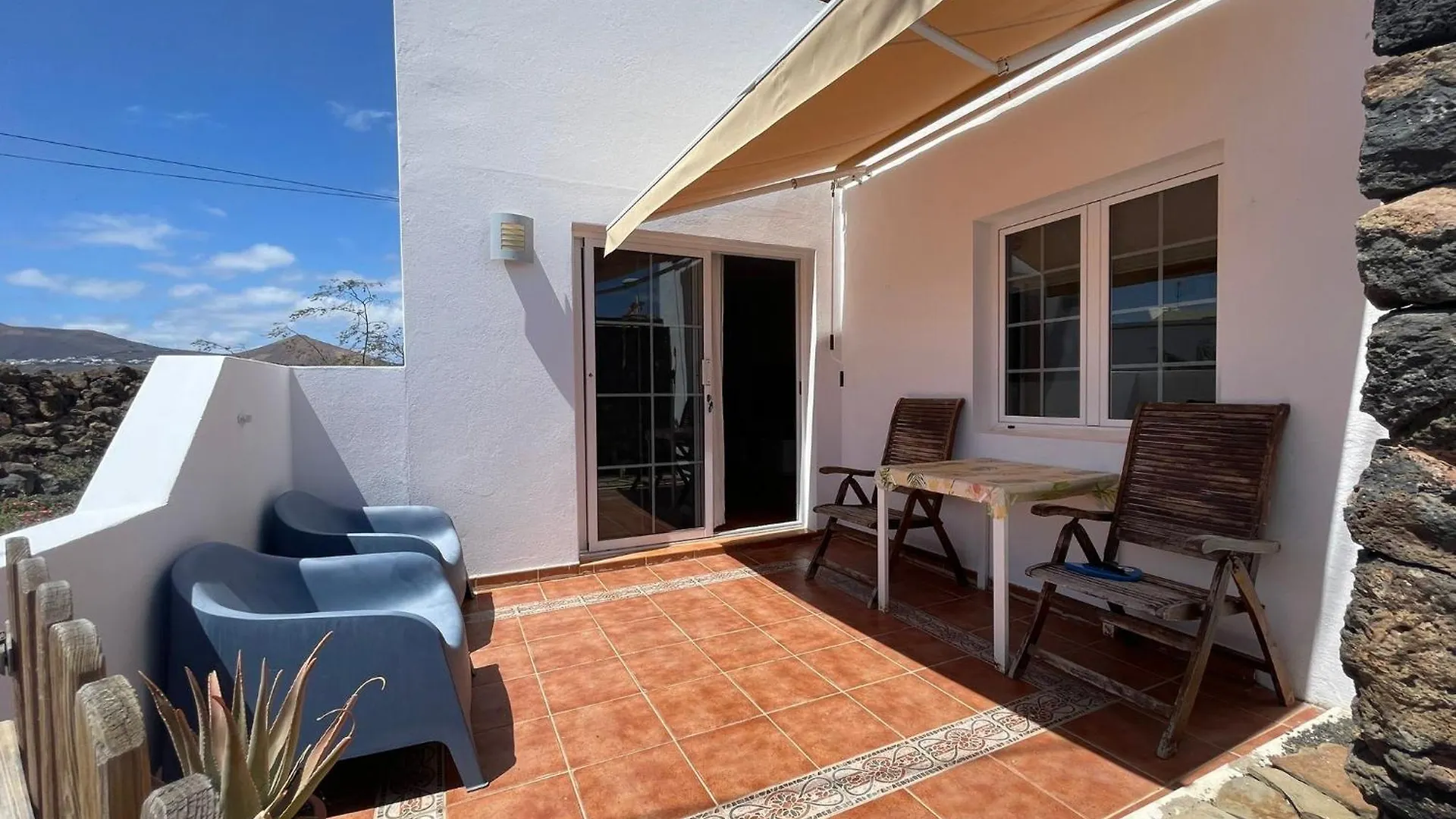 Casa Veroles Tías 0*,